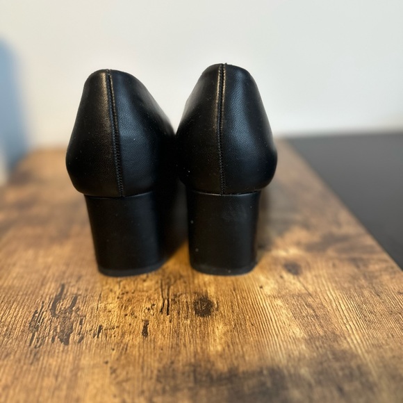 Ktudio black pumps size 38 heels - Picture 2 of 4